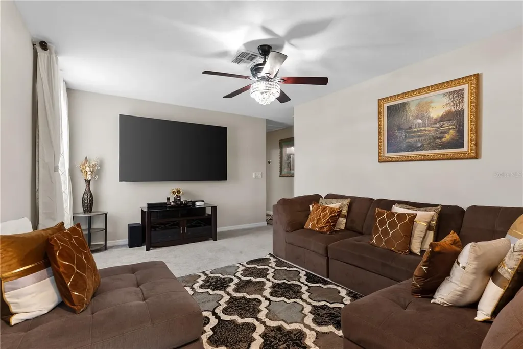 10216 Carloway Hills Drive Wimauma FL 33598