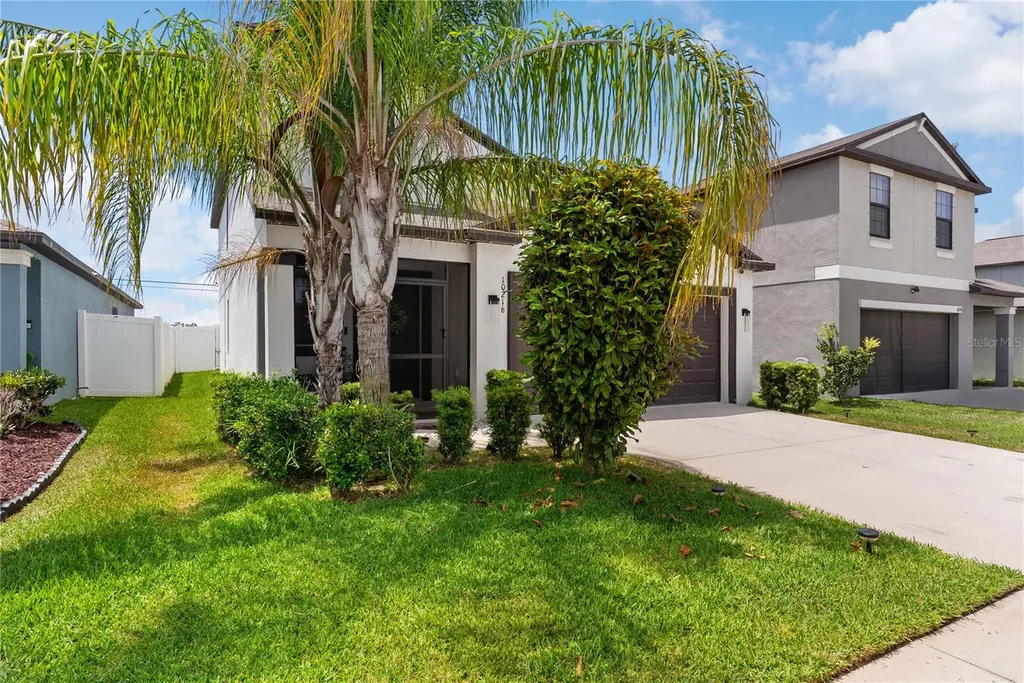 10216 Carloway Hills Drive Wimauma FL 33598