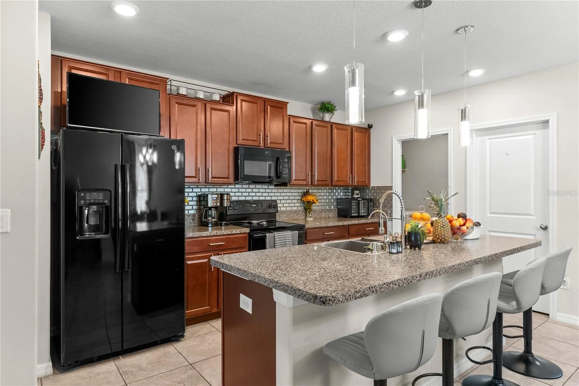 10216 Carloway Hills Drive Wimauma FL 33598