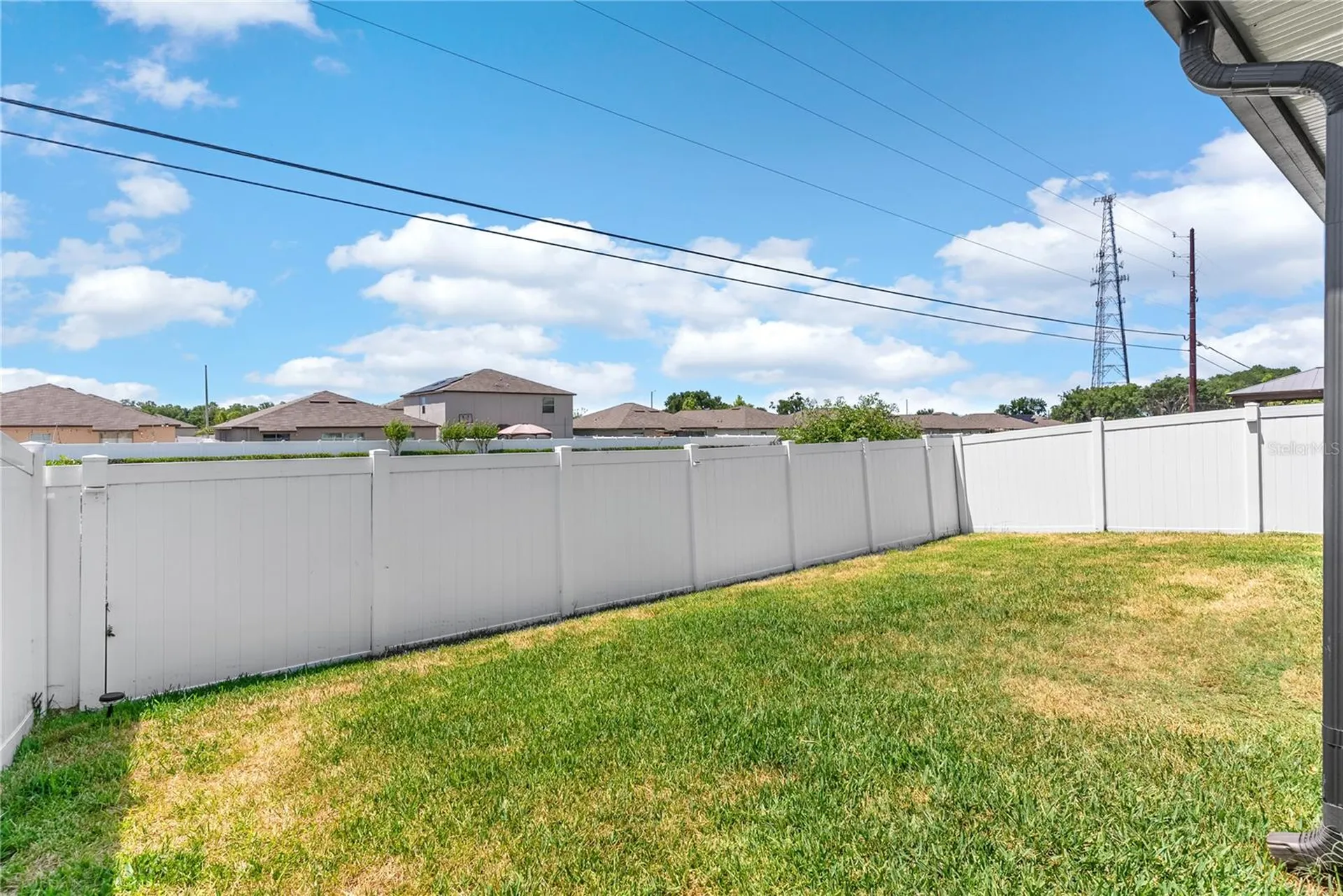10216 Carloway Hills Drive Wimauma FL 33598