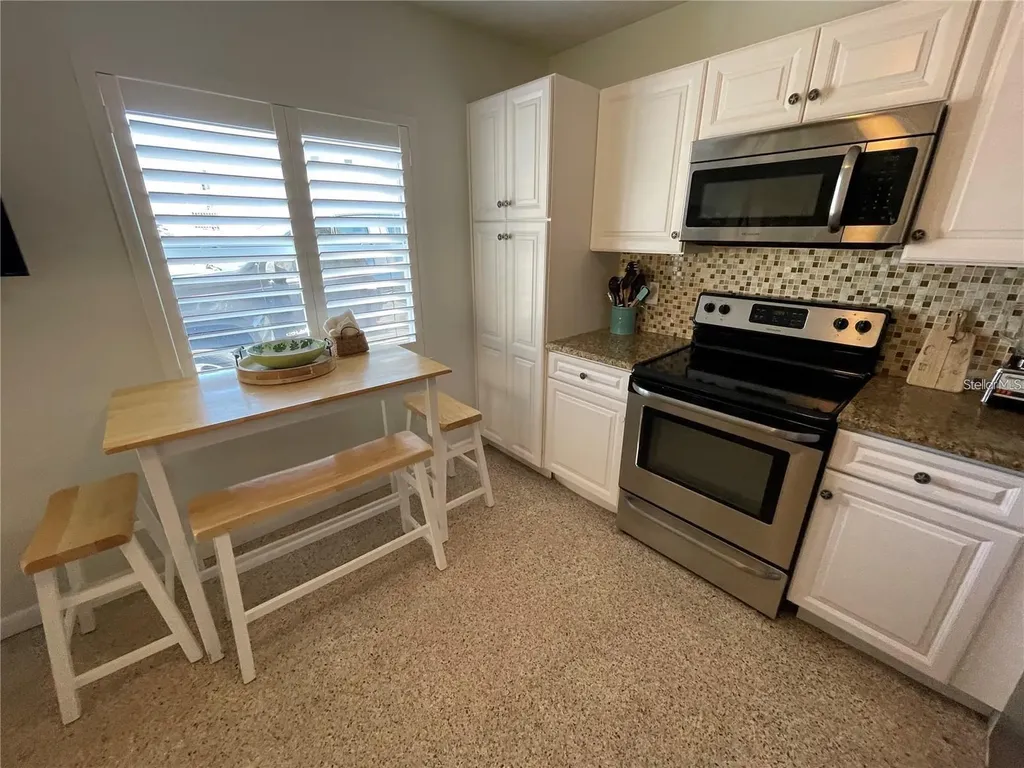 573 N Atlantic Avenue New Smyrna Beach FL 32169