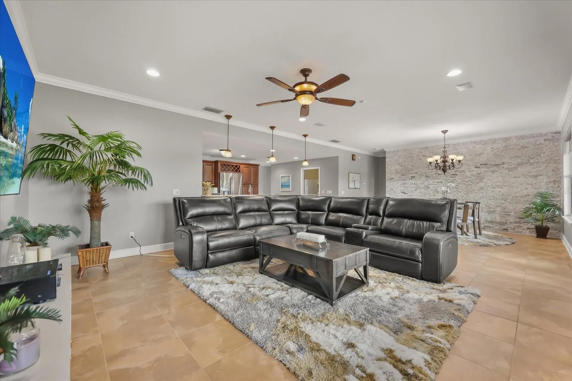 2822 Bass Lake Boulevard Orlando FL 32806