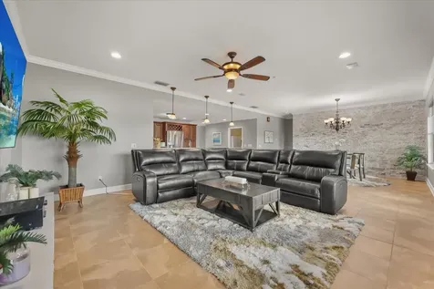 2822 Bass Lake Boulevard Orlando FL 32806