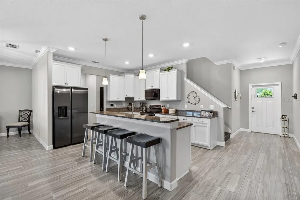 2213 Cerulean Sky Drive Lutz FL 33558