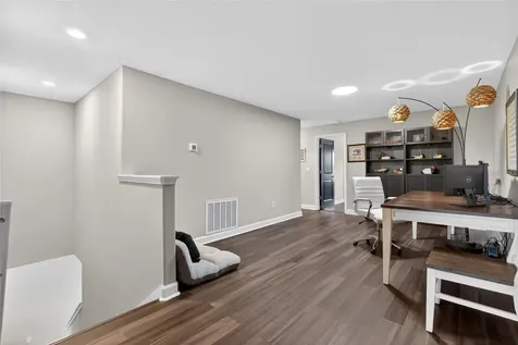 2213 Cerulean Sky Drive Lutz FL 33558