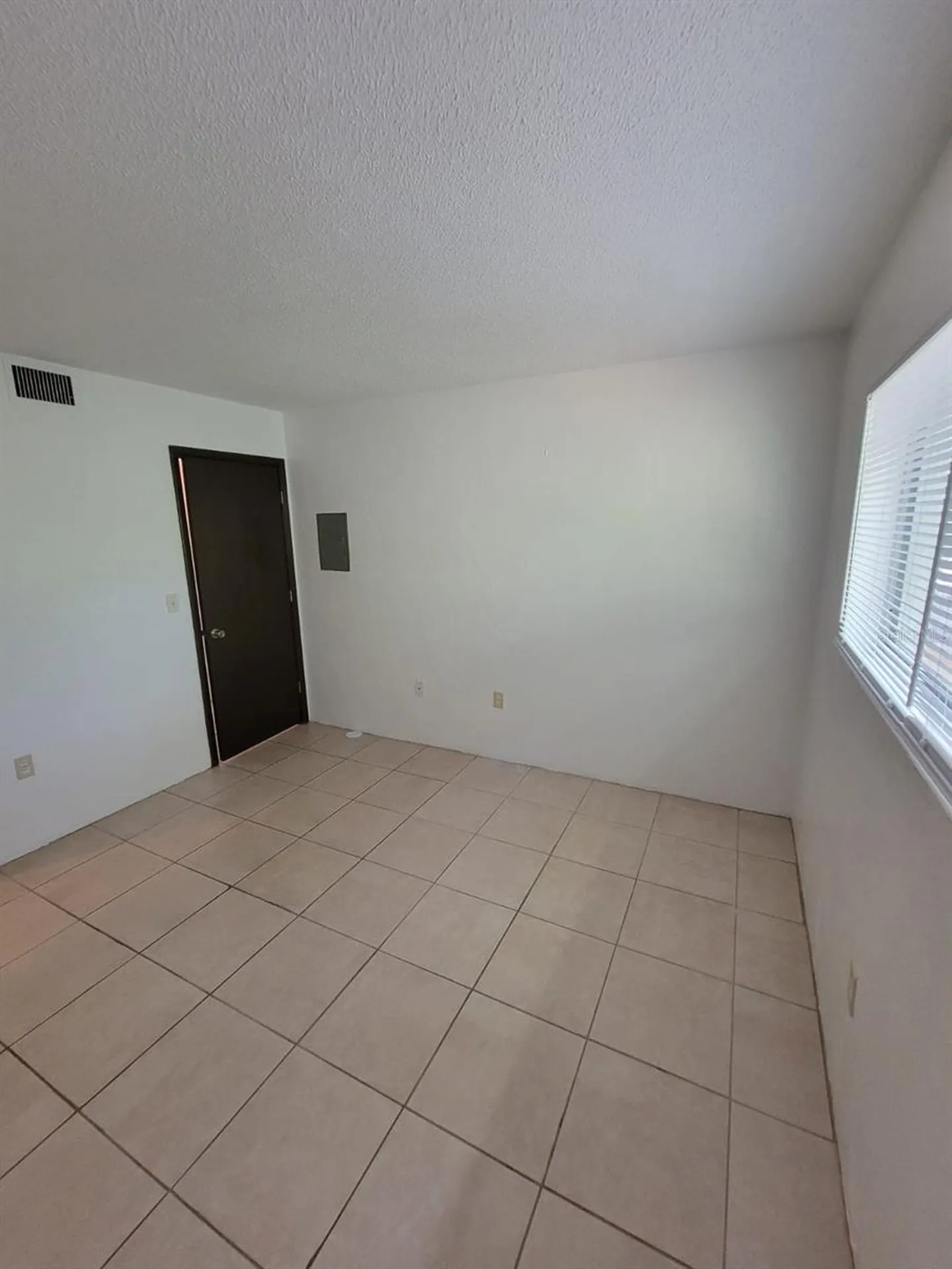 1216 Kennedy Road Daytona Beach FL 32117
