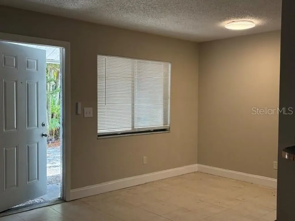 1562 S Jefferson Avenue Clearwater FL 33756