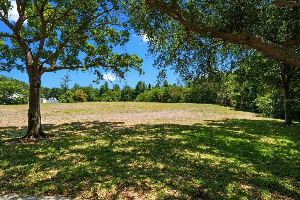 1413 Embassy Drive Clearwater FL 33764