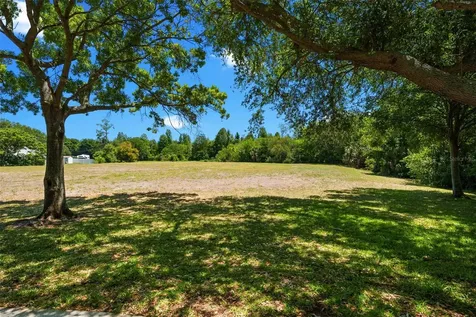 1413 Embassy Drive Clearwater FL 33764
