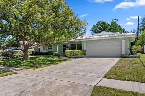 1413 Embassy Drive Clearwater FL 33764