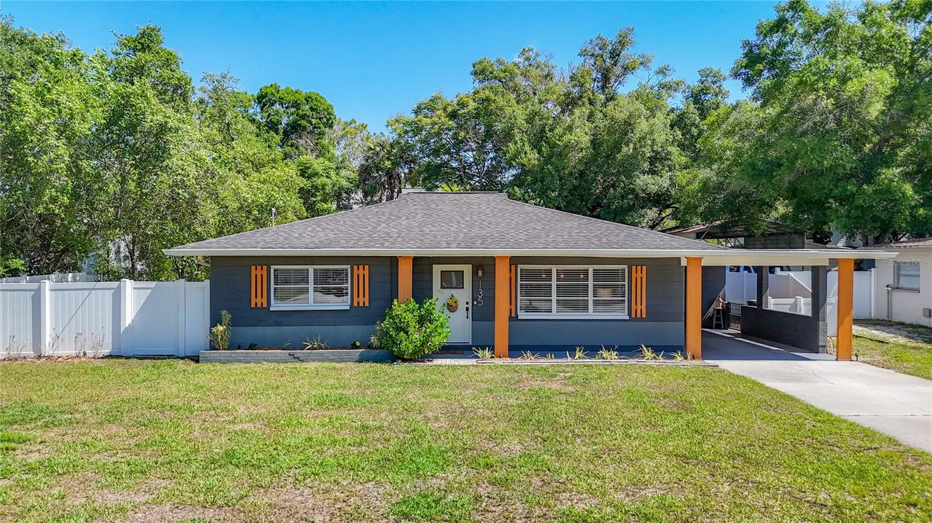 135 Connie Avenue Tampa FL 33613
