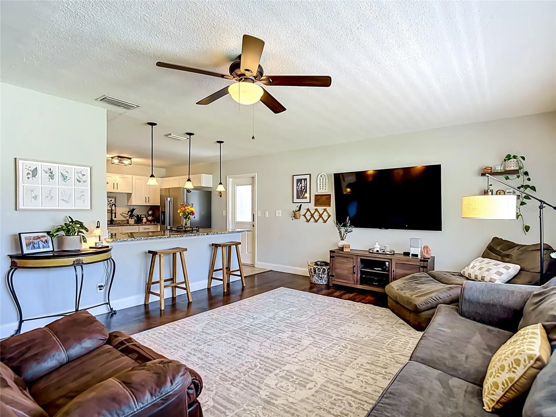 135 Connie Avenue Tampa FL 33613