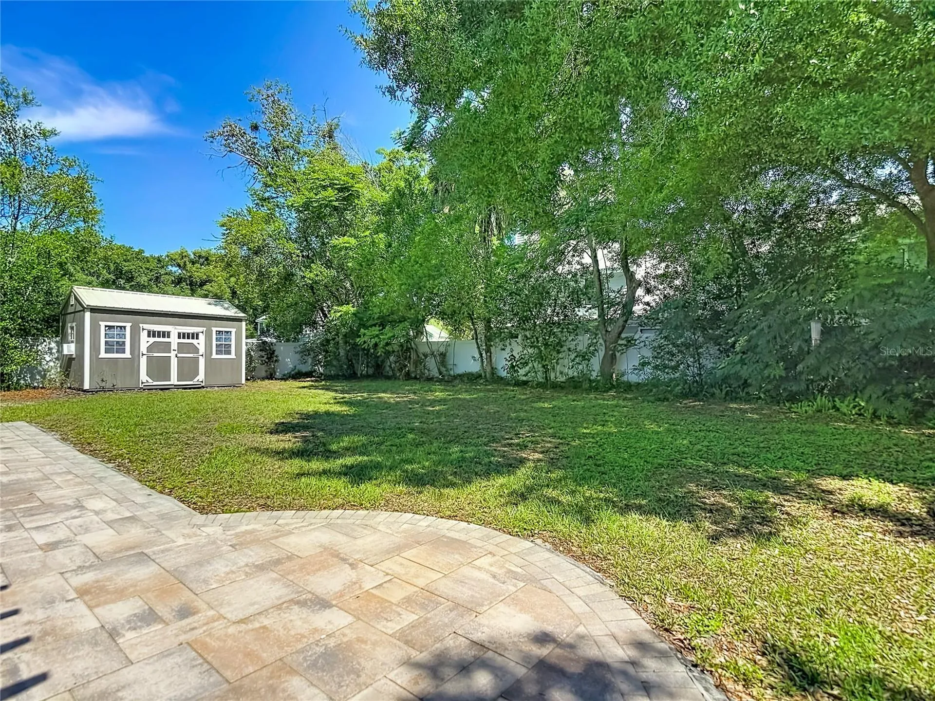 135 Connie Avenue Tampa FL 33613