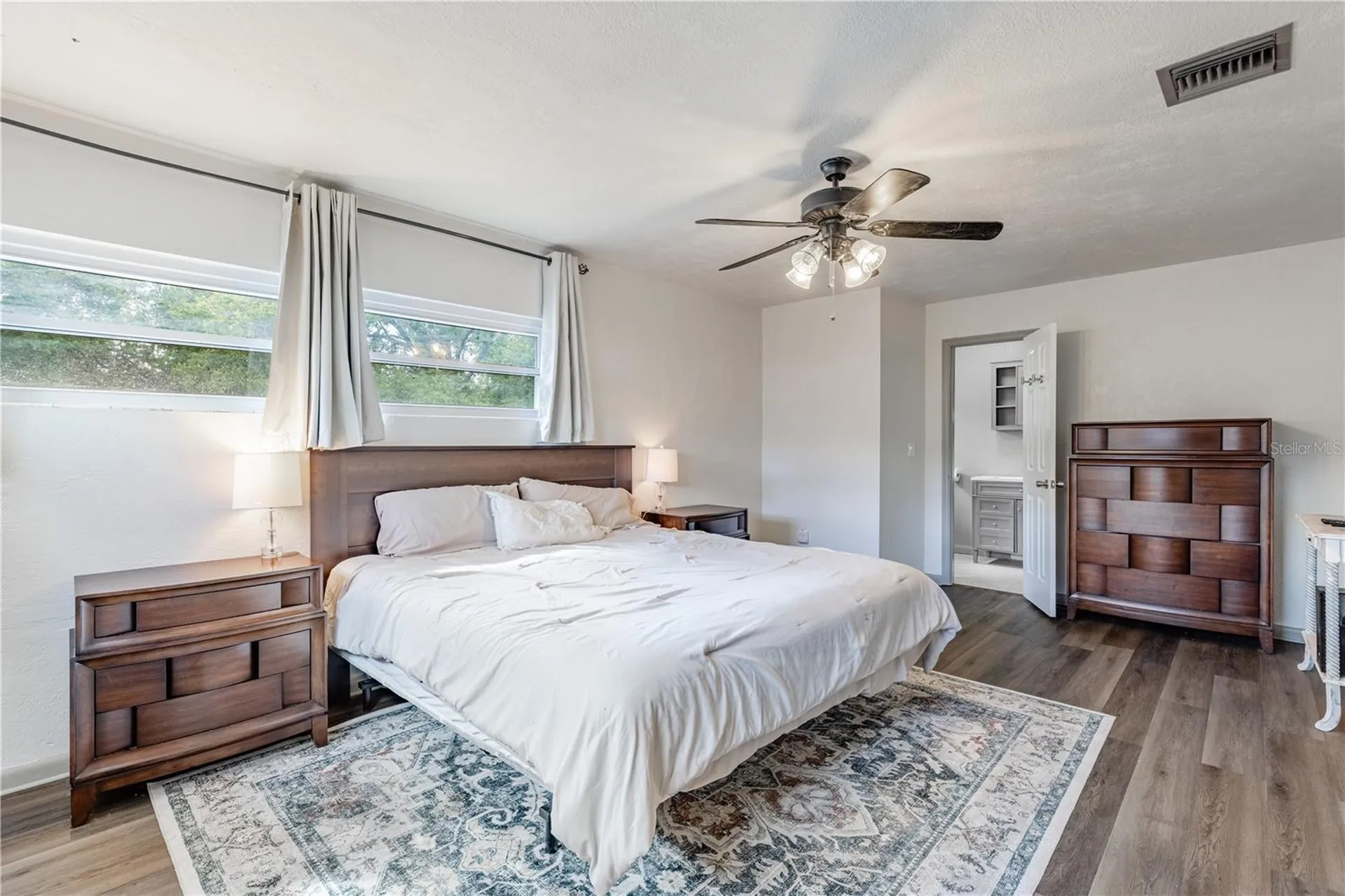 210 Donna Street Tavares FL 32778