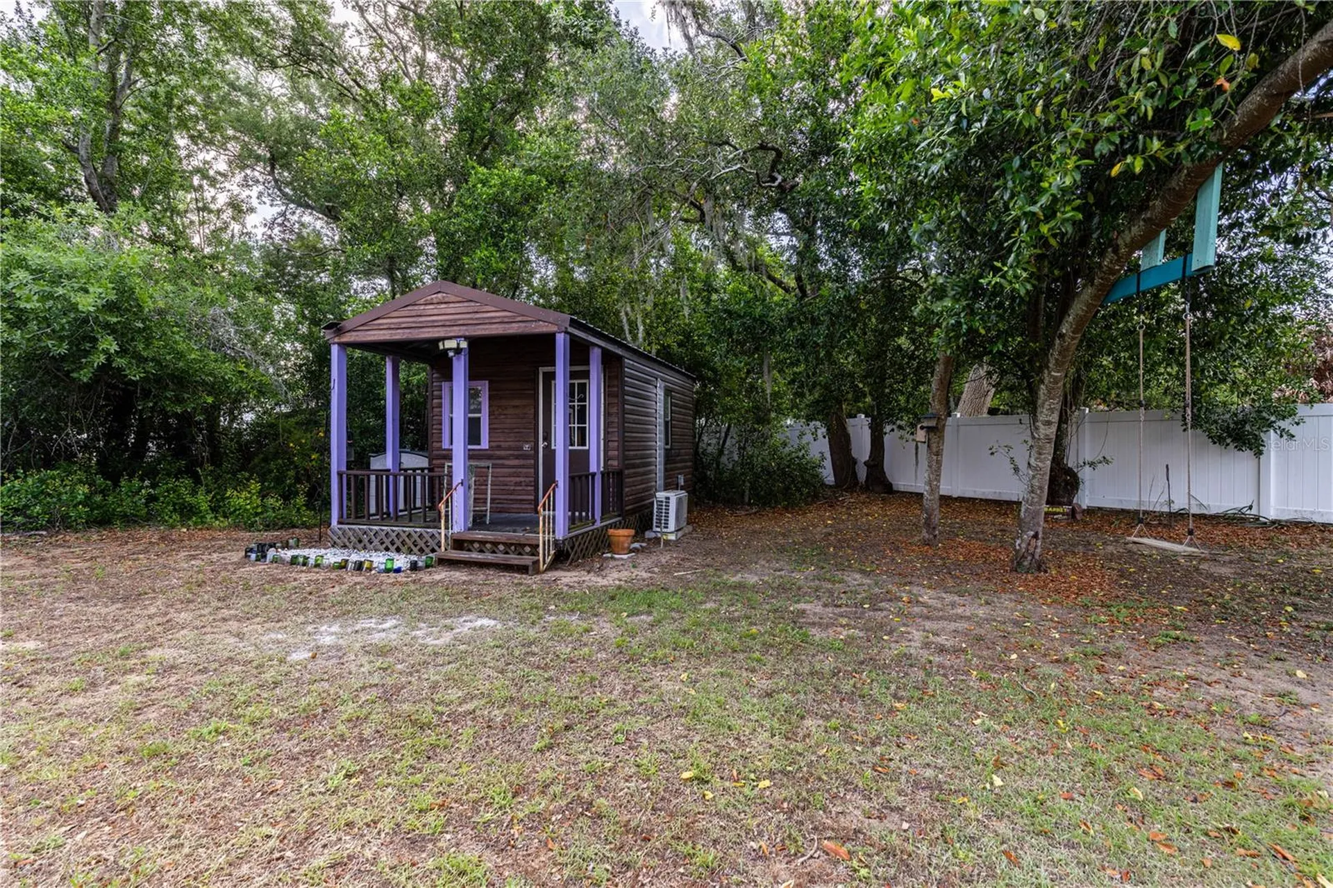 210 Donna Street Tavares FL 32778
