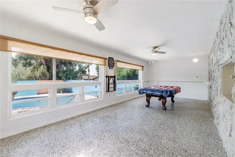 210 Donna Street Tavares FL 32778