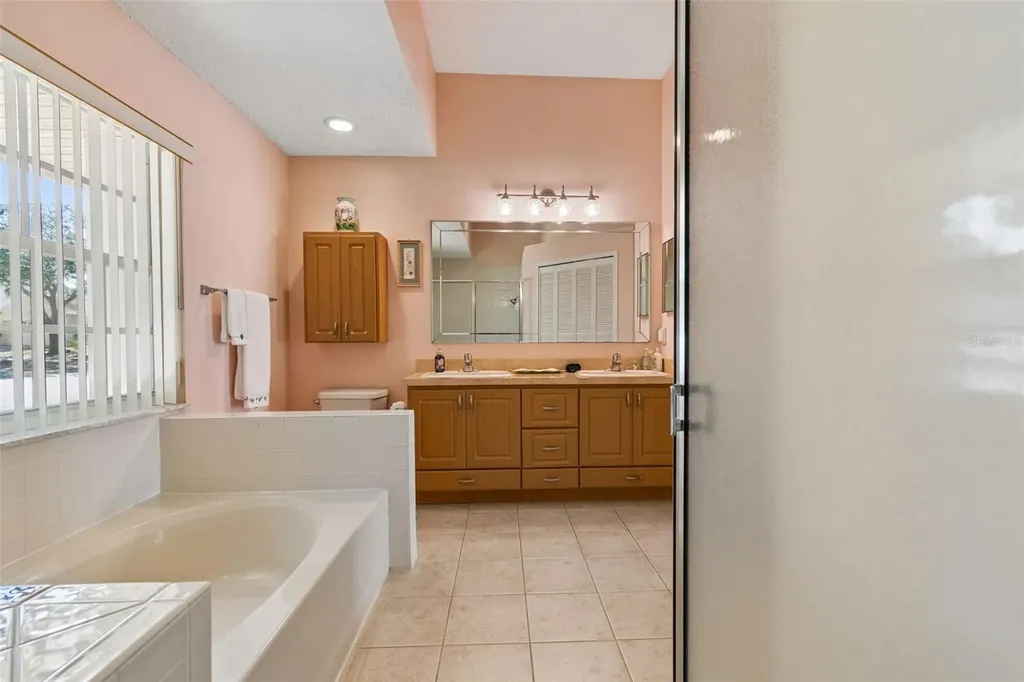 907 Brittany Park Boulevard Tarpon Springs FL 34689