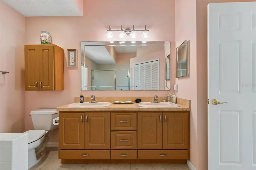 907 Brittany Park Boulevard Tarpon Springs FL 34689
