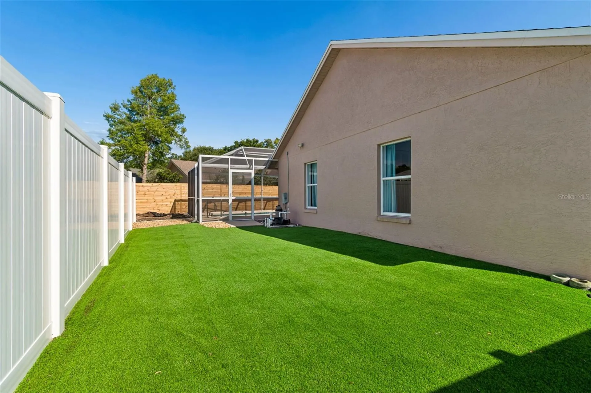 907 Brittany Park Boulevard Tarpon Springs FL 34689