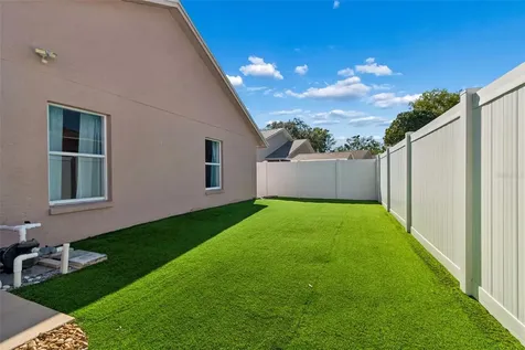 907 Brittany Park Boulevard Tarpon Springs FL 34689