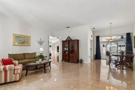 907 Brittany Park Boulevard Tarpon Springs FL 34689