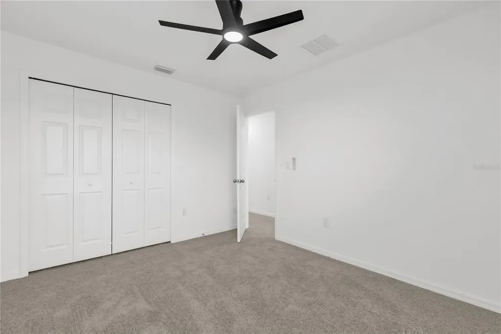 471 Thompson Village Avenue Apopka FL 32703