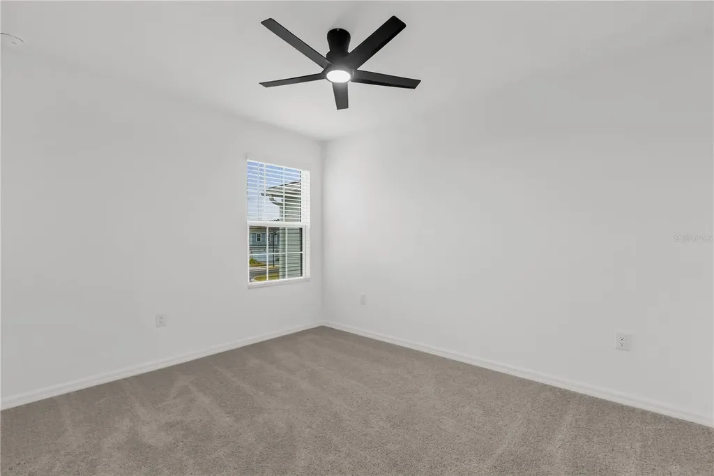 471 Thompson Village Avenue Apopka FL 32703