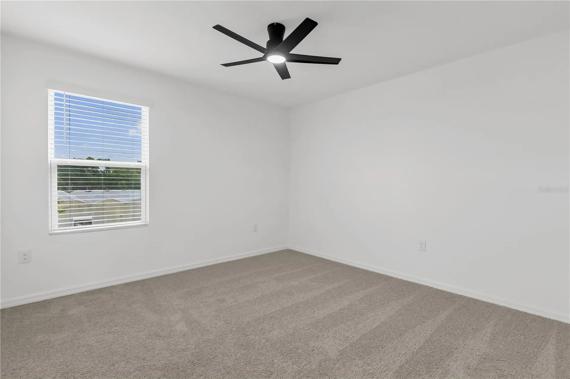 471 Thompson Village Avenue Apopka FL 32703