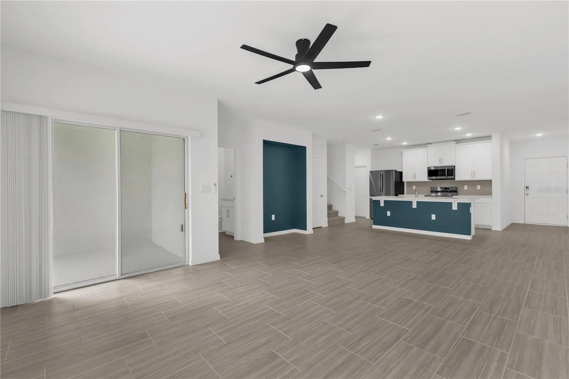 471 Thompson Village Avenue Apopka FL 32703