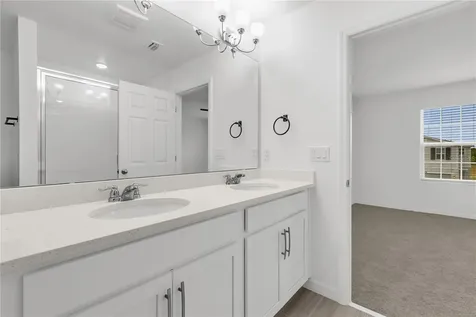 471 Thompson Village Avenue Apopka FL 32703