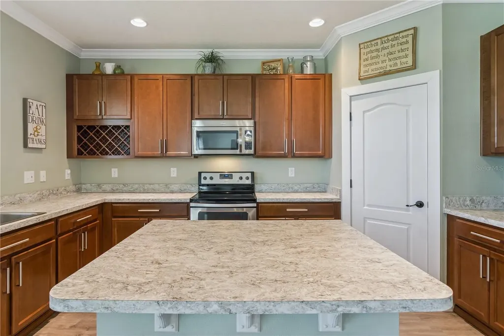 4588 Baler Trails Drive St Cloud FL 34772