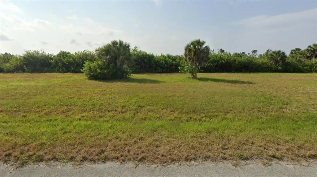 8 Mistletoe Lane Placida FL 33946