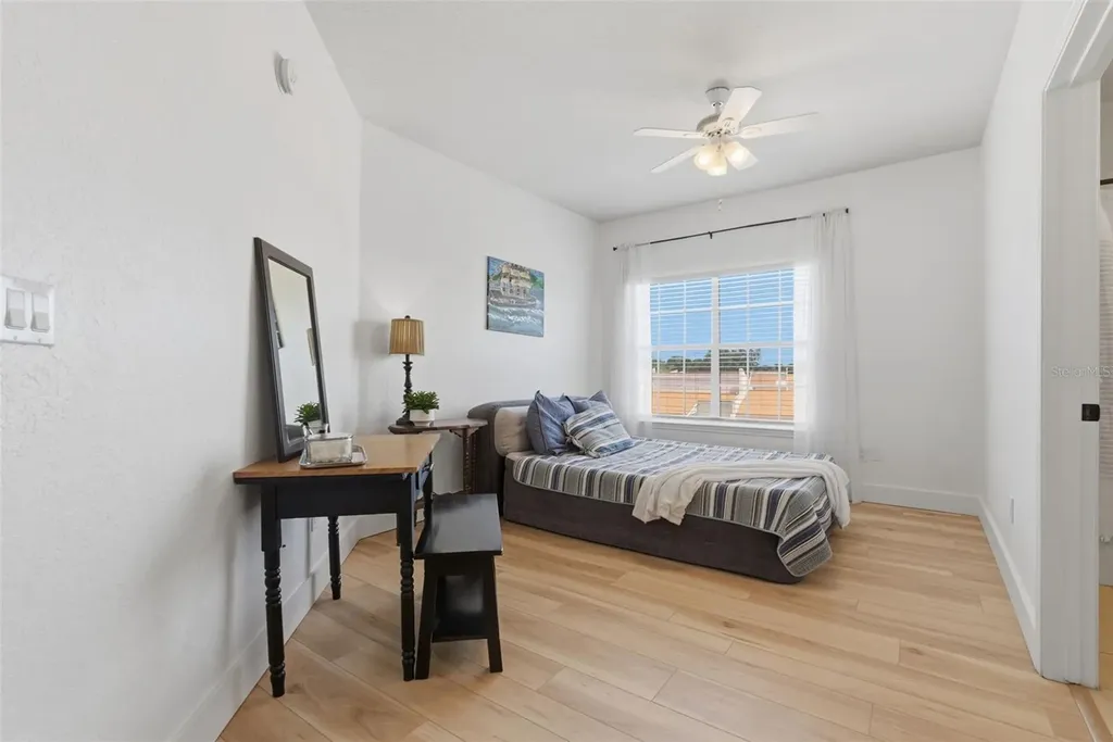 4323 Bayside Village Drive Tampa FL 33615