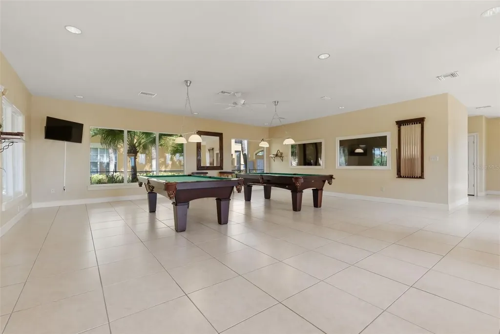 4323 Bayside Village Drive Tampa FL 33615