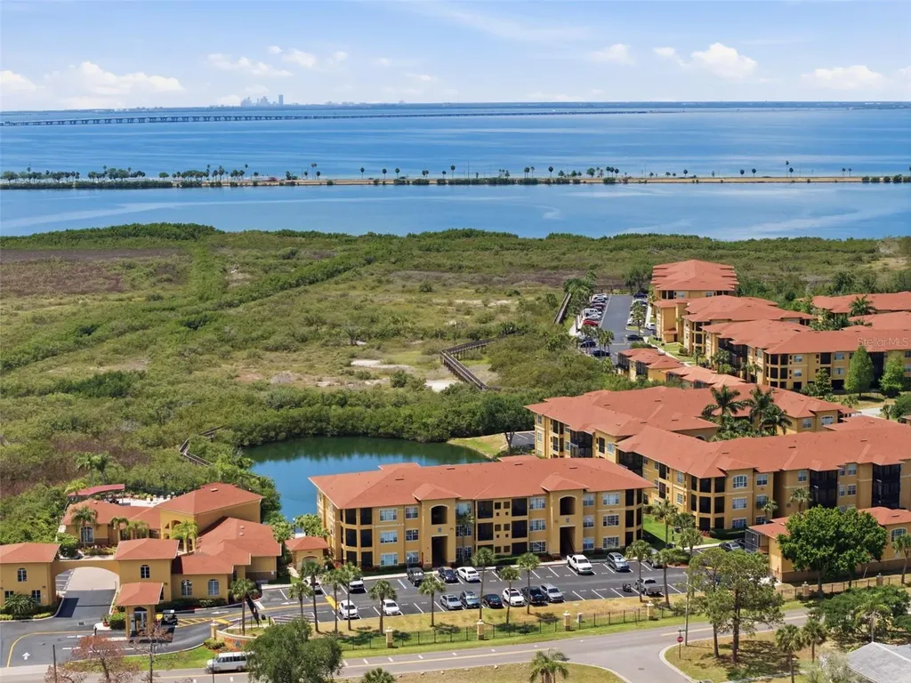 4323 Bayside Village Drive Tampa FL 33615
