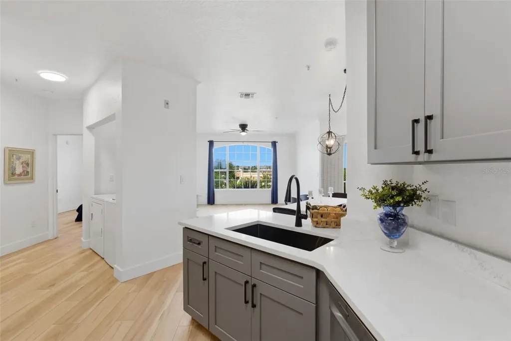 4323 Bayside Village Drive Tampa FL 33615