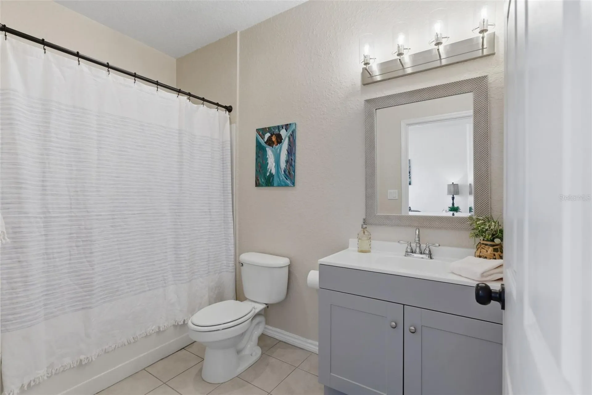 4323 Bayside Village Drive Tampa FL 33615