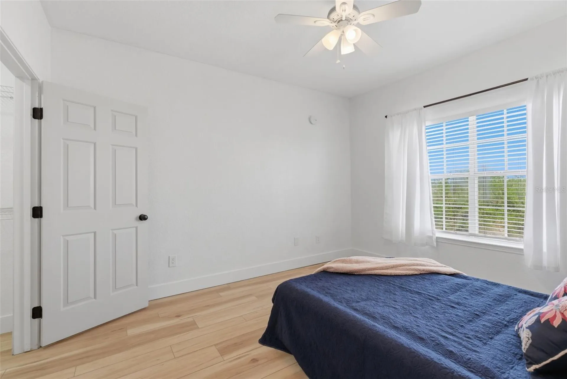 4323 Bayside Village Drive Tampa FL 33615