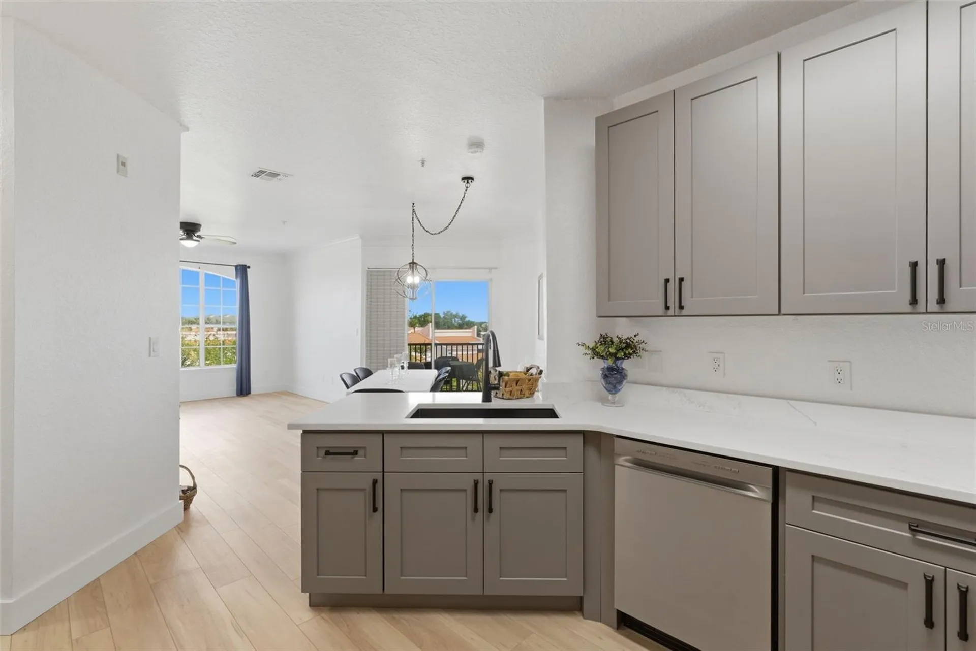 4323 Bayside Village Drive Tampa FL 33615