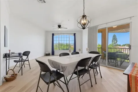 4323 Bayside Village Drive Tampa FL 33615