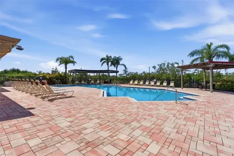 4323 Bayside Village Drive Tampa FL 33615