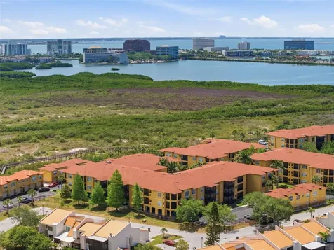 4323 Bayside Village Drive Tampa FL 33615
