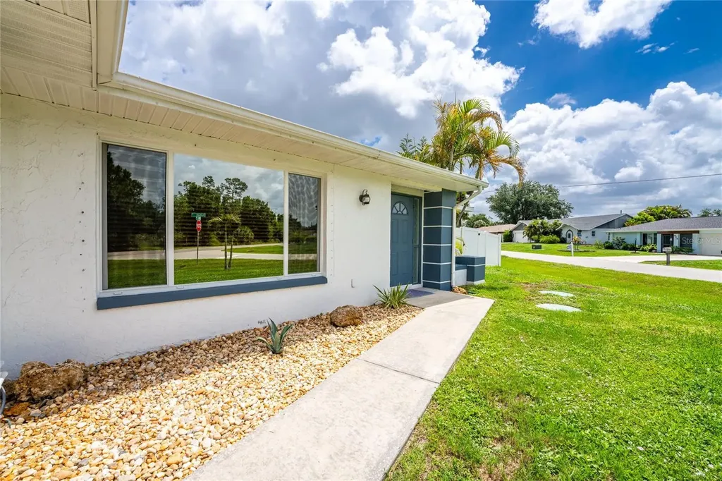 1014 Darby Drive NW Port Charlotte FL 33948