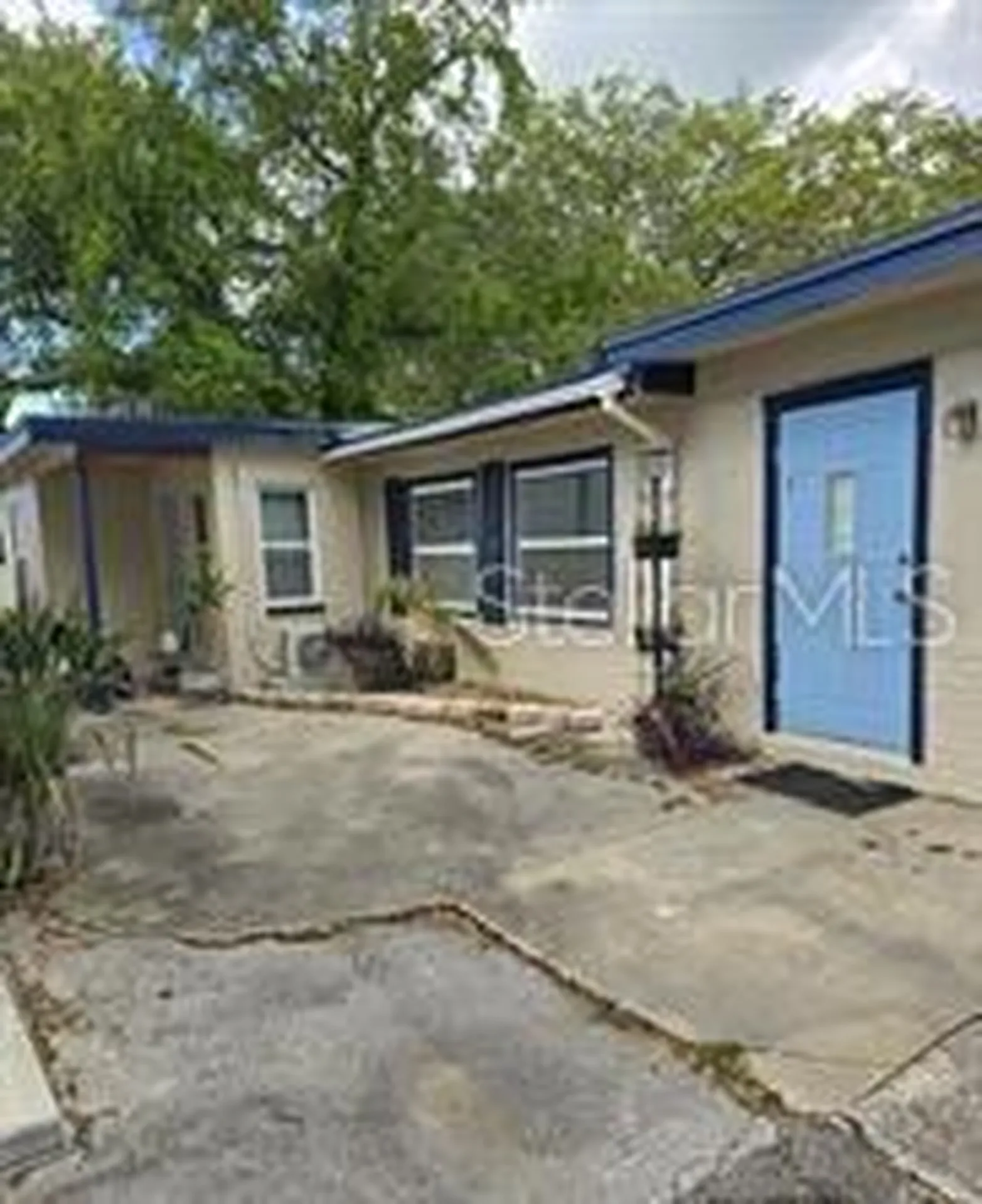 1118 Harris Lane Clearwater FL 33756