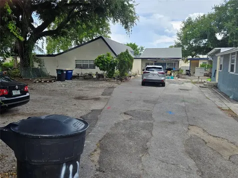 1118 Harris Lane Clearwater FL 33756
