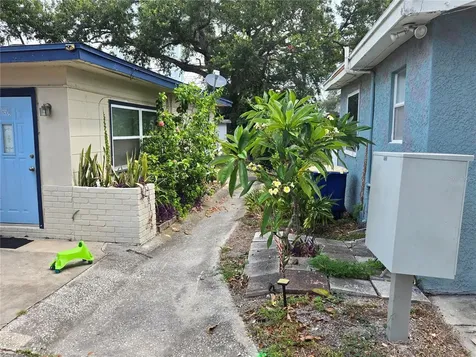 1118 Harris Lane Clearwater FL 33756