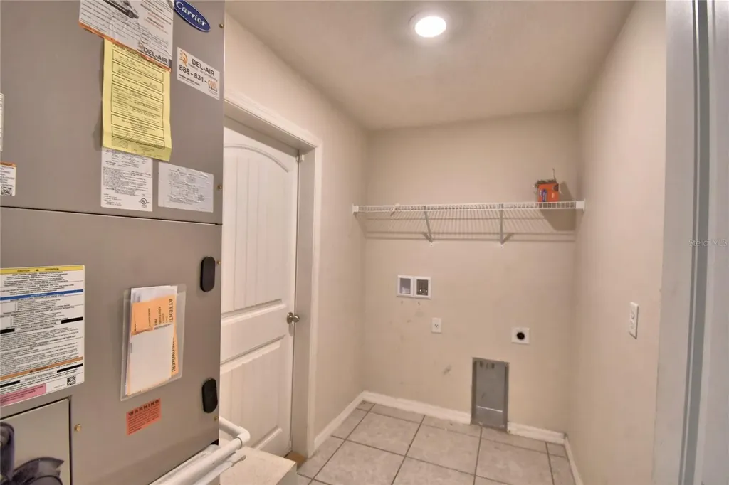 17 Zinnia Lane E Kissimmee FL 34759