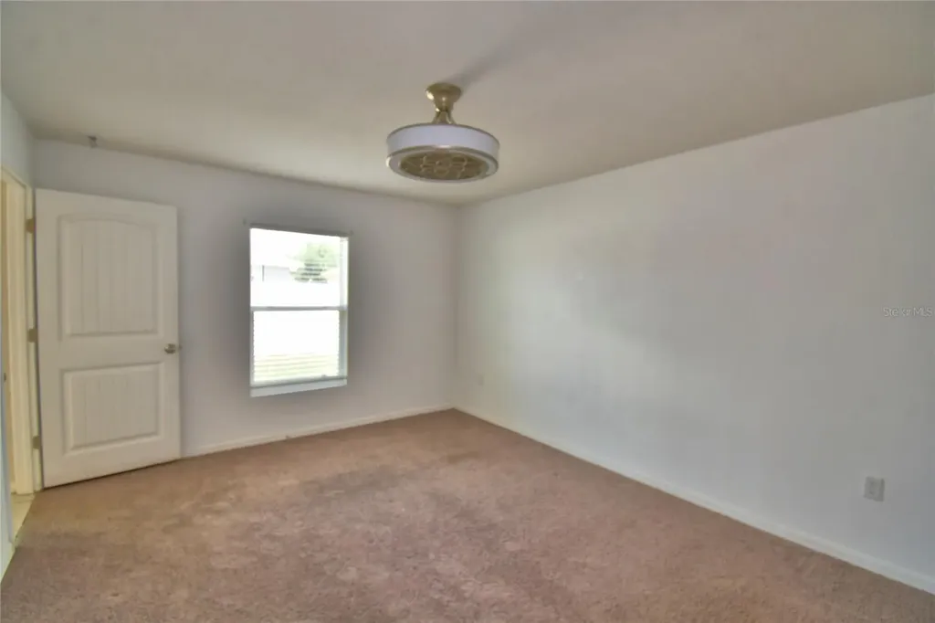 17 Zinnia Lane E Kissimmee FL 34759