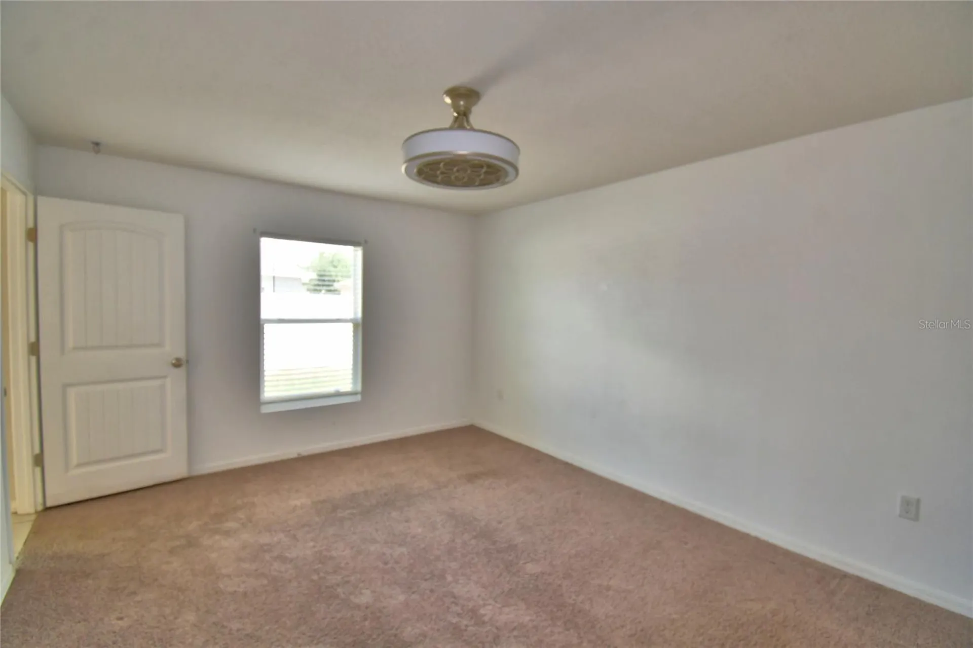 17 Zinnia Lane E Kissimmee FL 34759