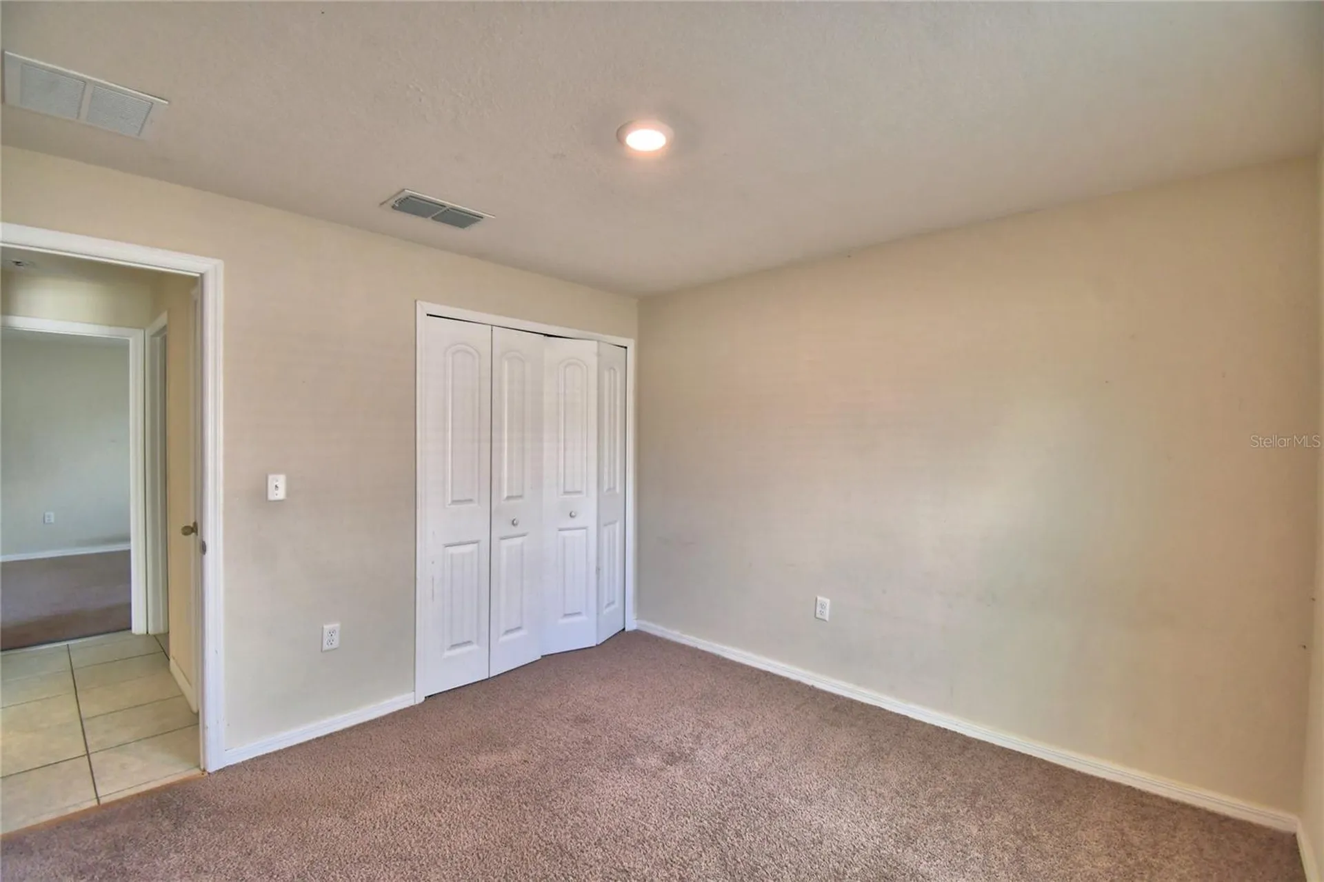 17 Zinnia Lane E Kissimmee FL 34759